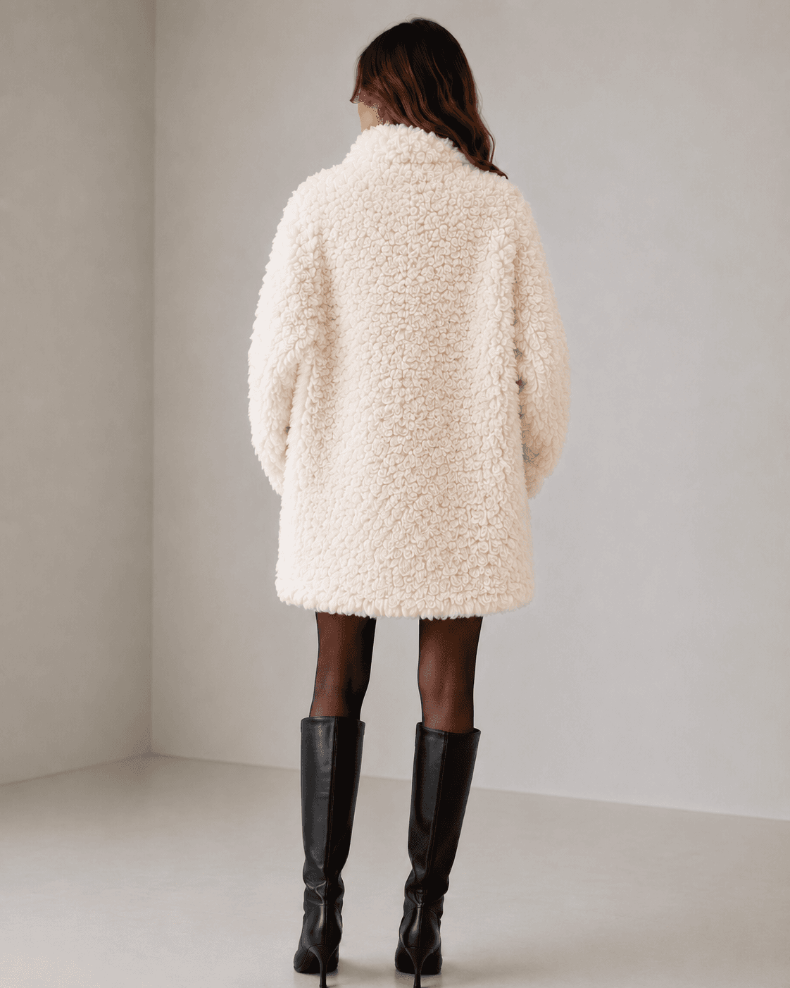 Teddy wool coat in cream, back view